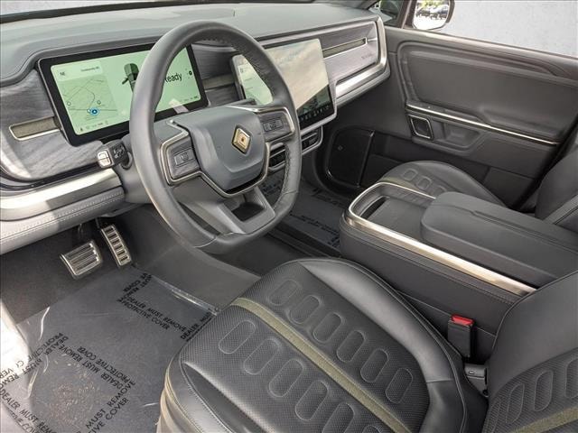 2024 Rivian R1S