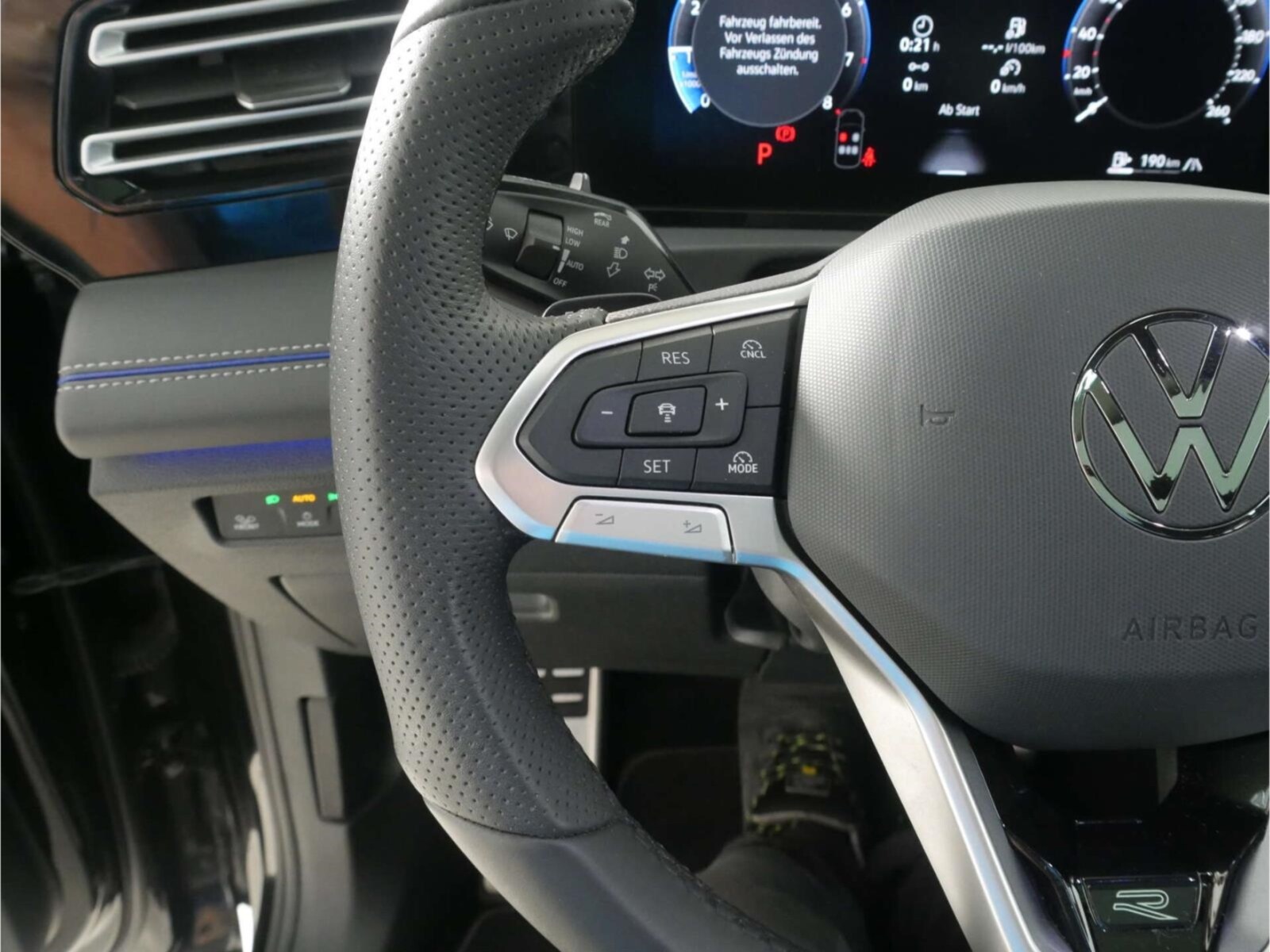 Volkswagen Tiguan – Bild 13