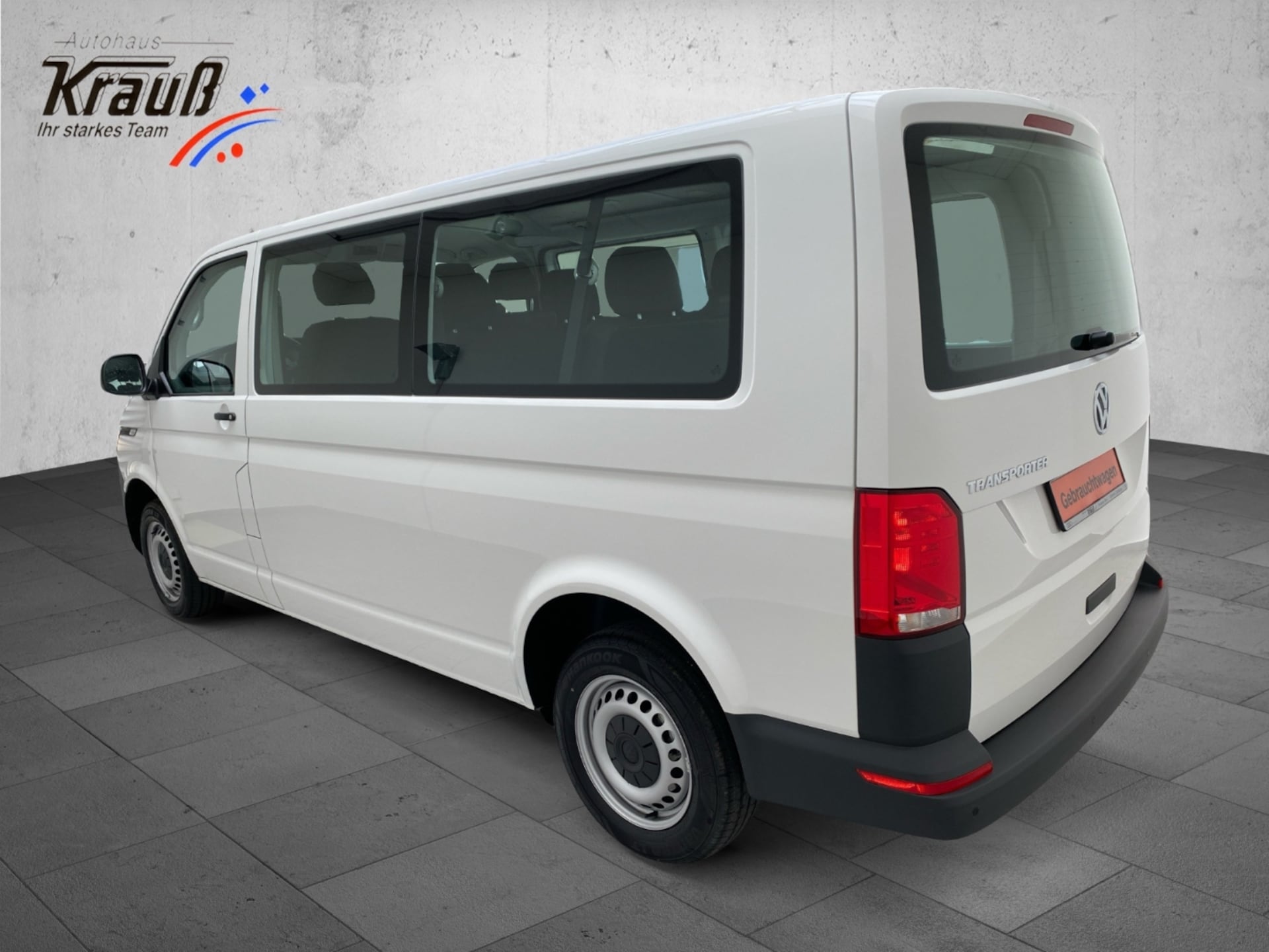 Volkswagen T6.1 Transporter Kombi langer Radstand
