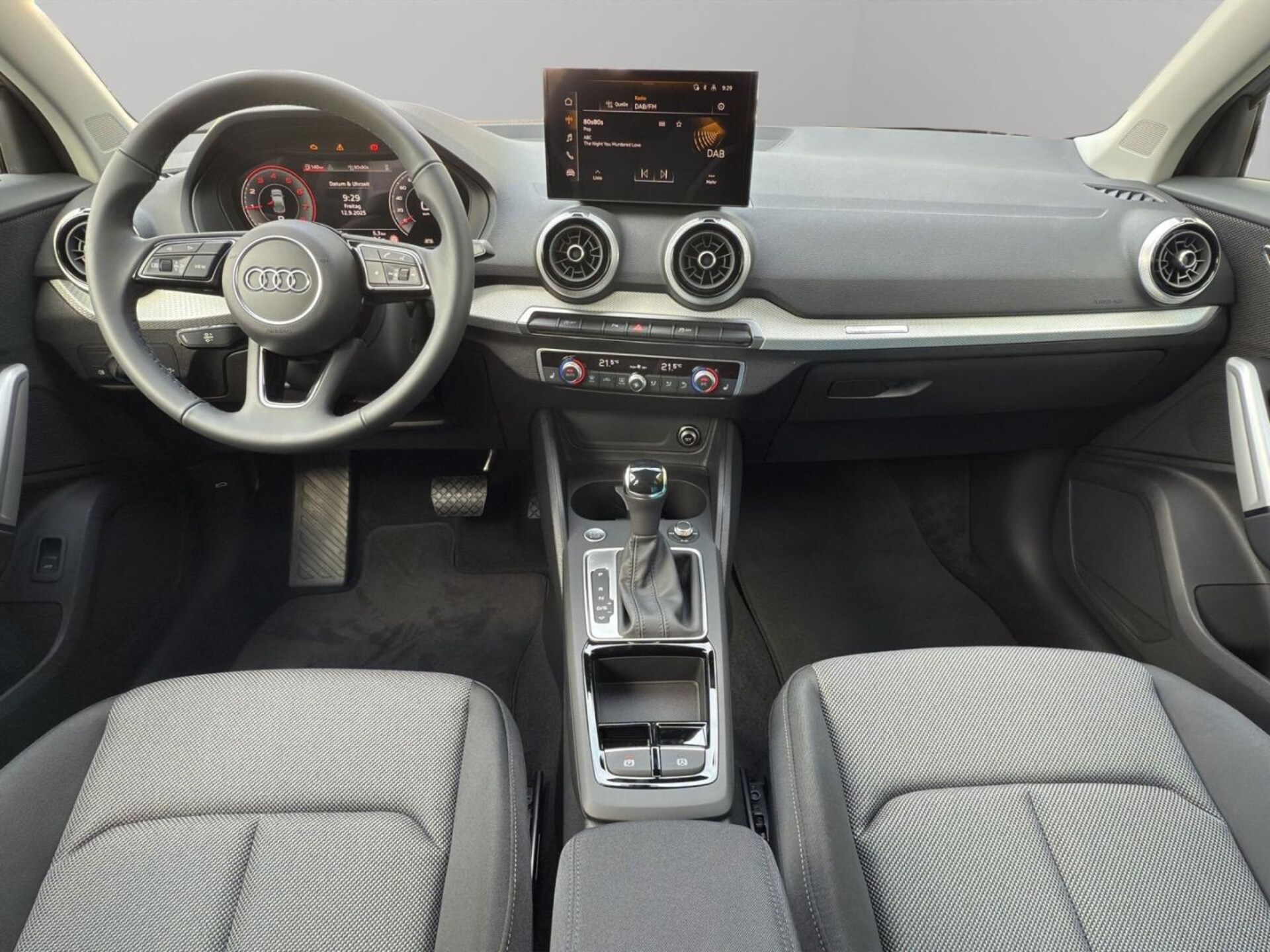 Audi Q2 S line