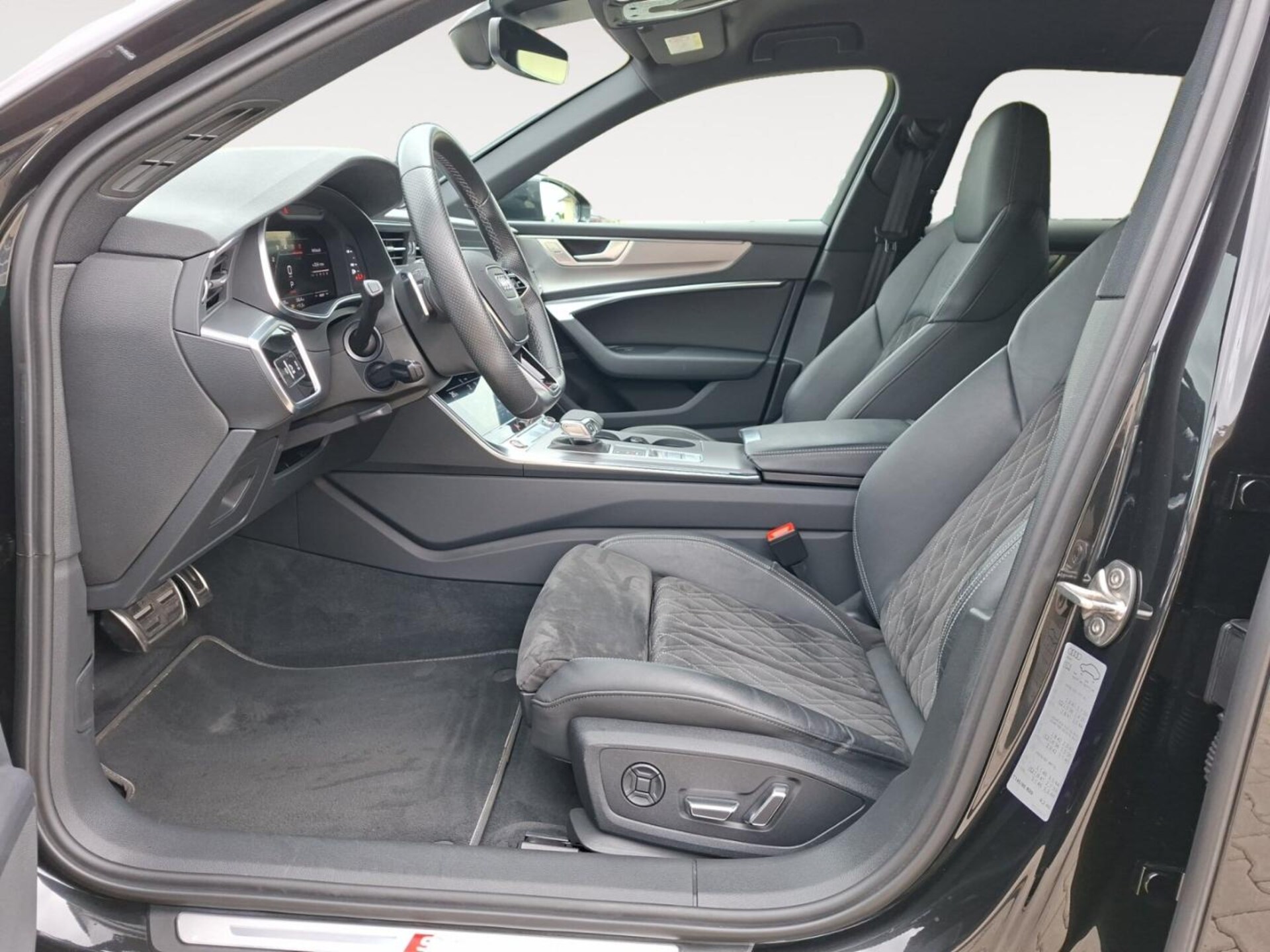 Audi S6 Avant