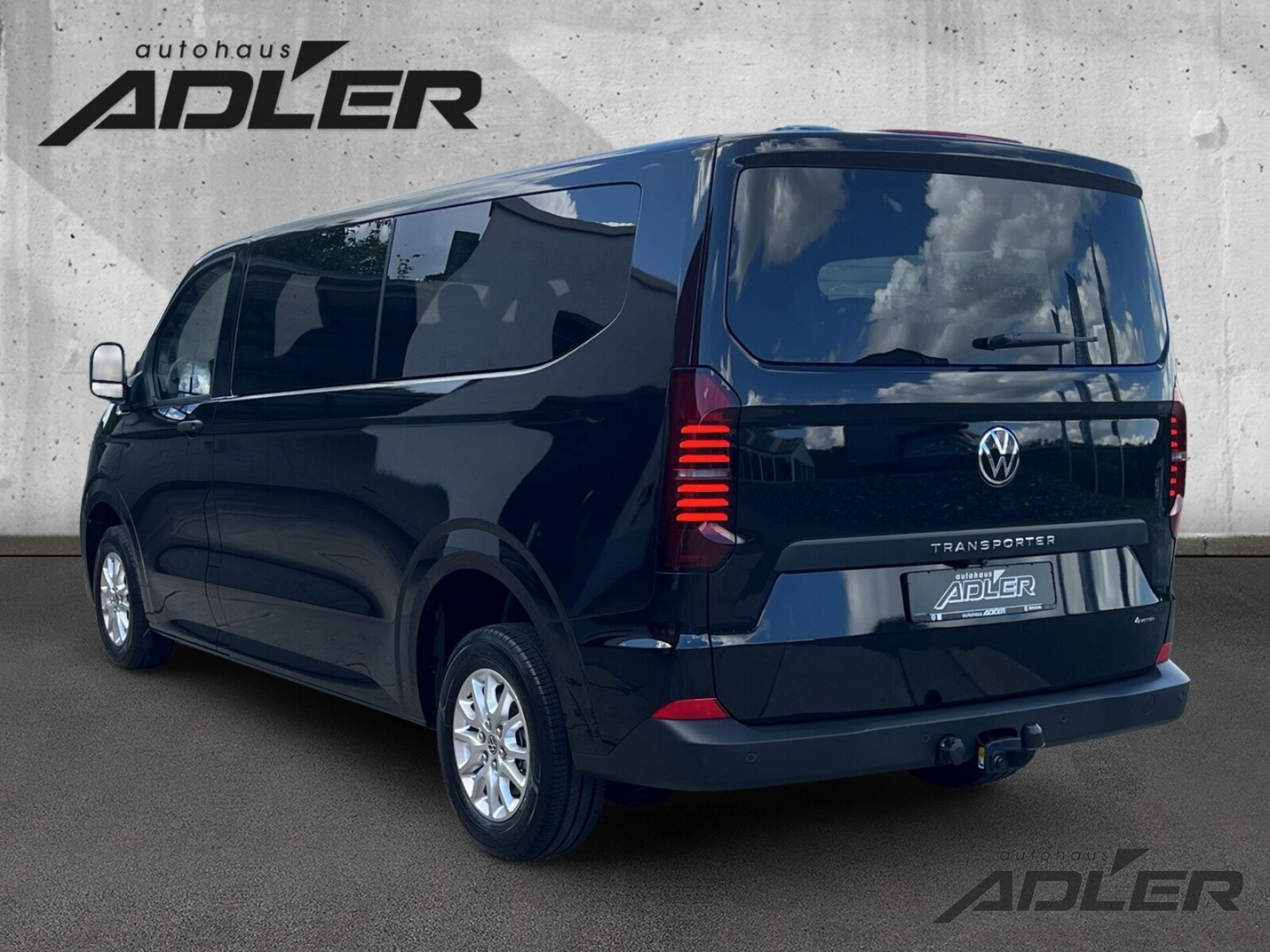 Volkswagen Transporter Kombi langer Radstand – Bild 4