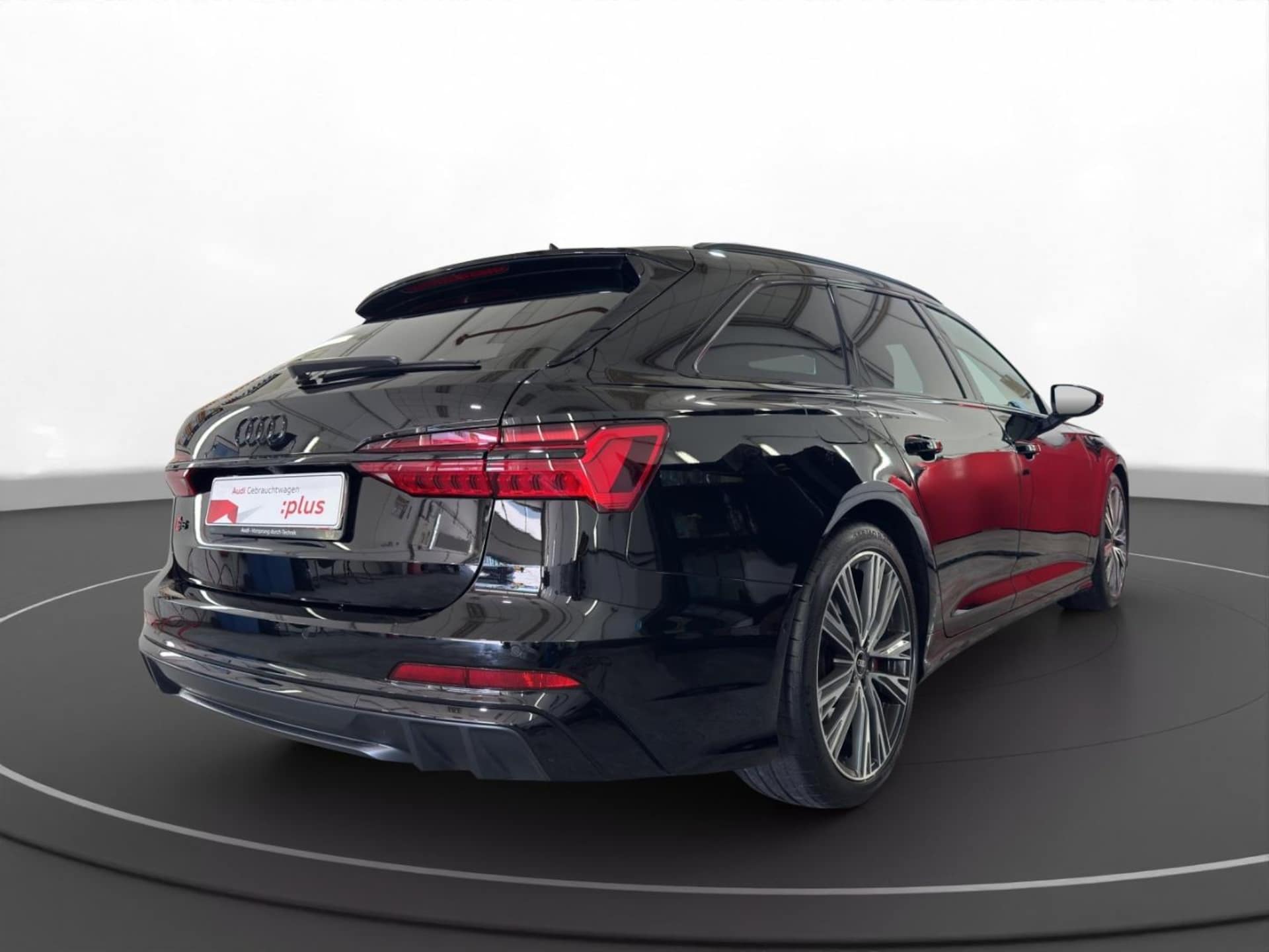 Audi S6 Avant