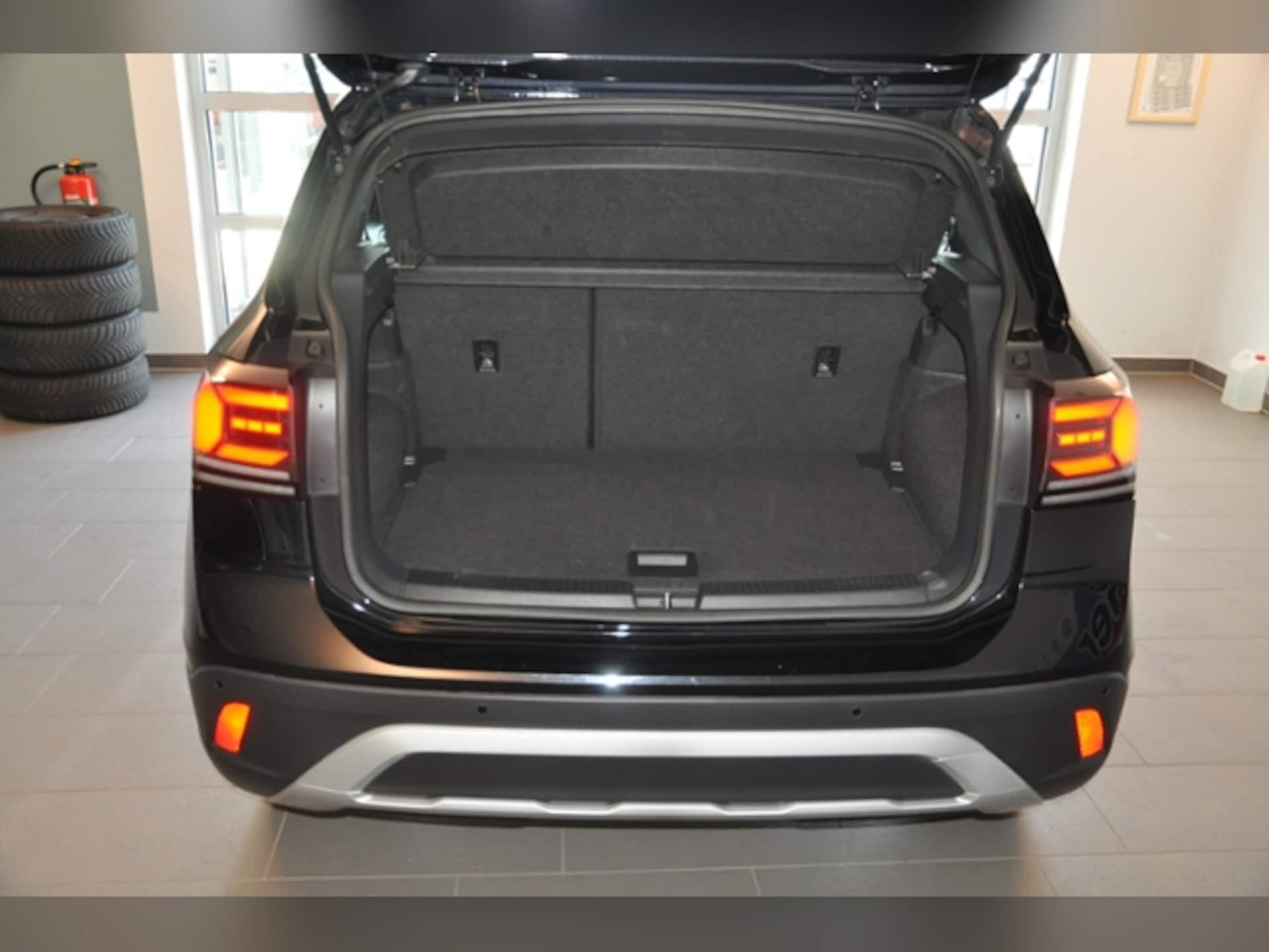 Volkswagen T-Cross Life