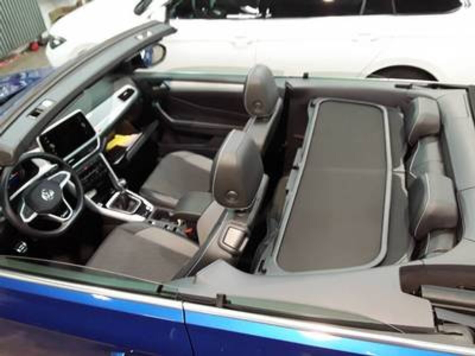 Volkswagen T-Roc Cabriolet – Bild 6