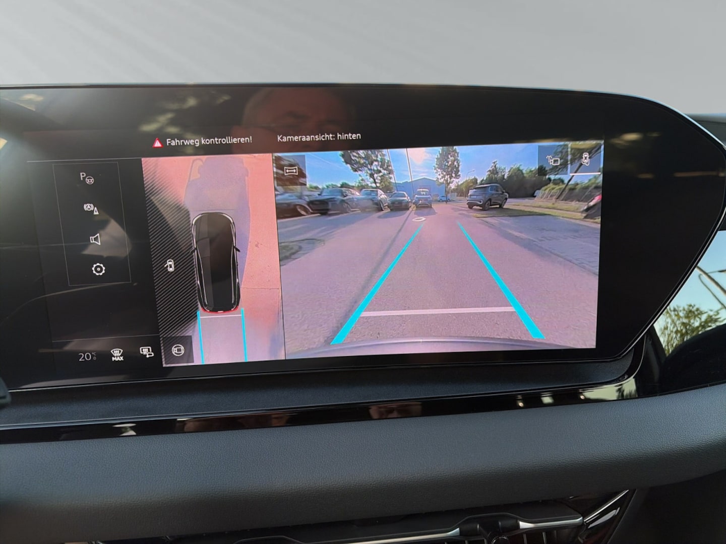 Bild über Audi Q6 SUV e-tron e-tron - für weitere Informationen kontaktieren Sie den Audi Partner