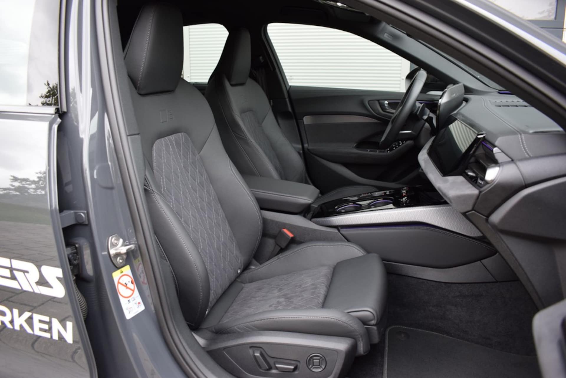 Audi A5 Limousine edition one