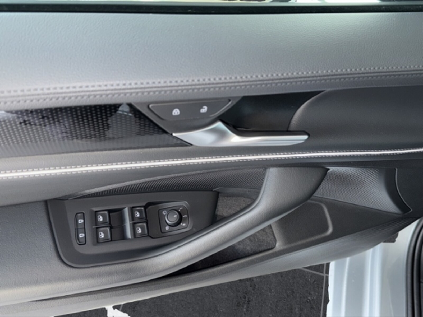 Volkswagen Passat – Bild 11