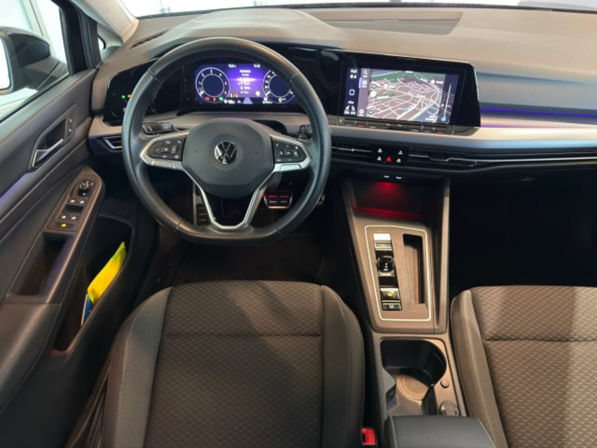 Volkswagen Golf Active
