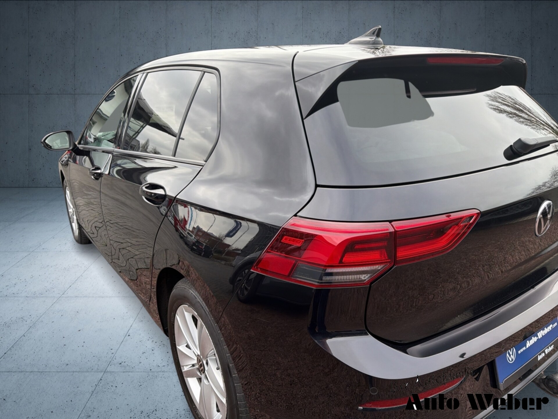 Volkswagen Golf Life