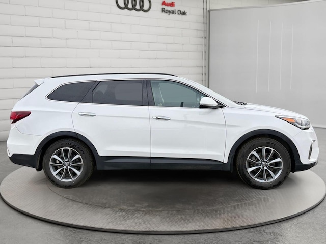 2017 Hyundai Santa Fe XL