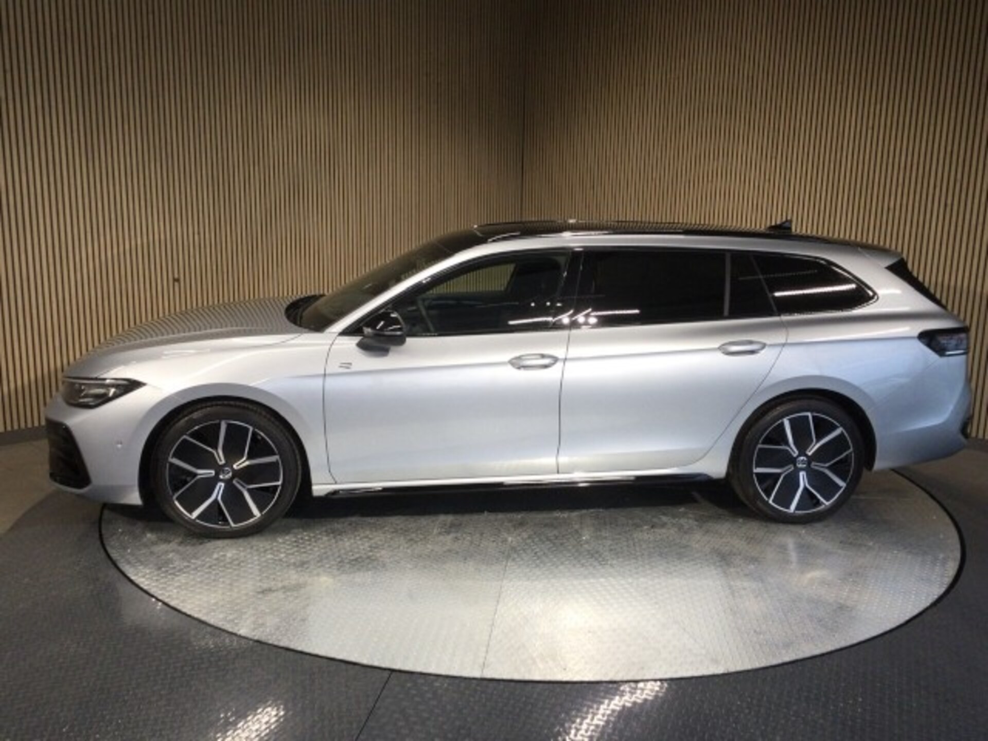 Volkswagen Passat R-Line