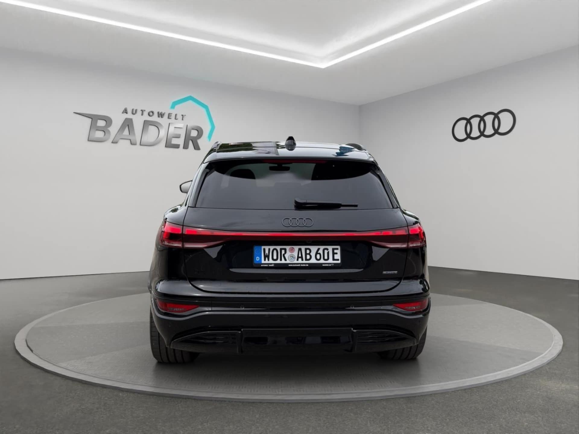 Audi Q6 SUV e-tron
