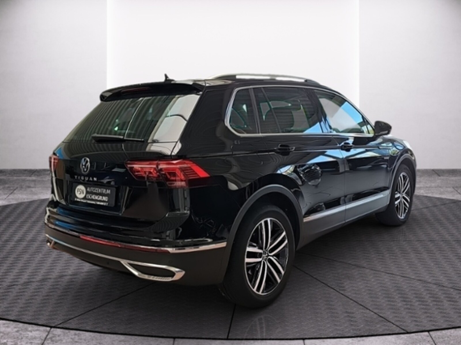 Volkswagen Tiguan – Bild 6