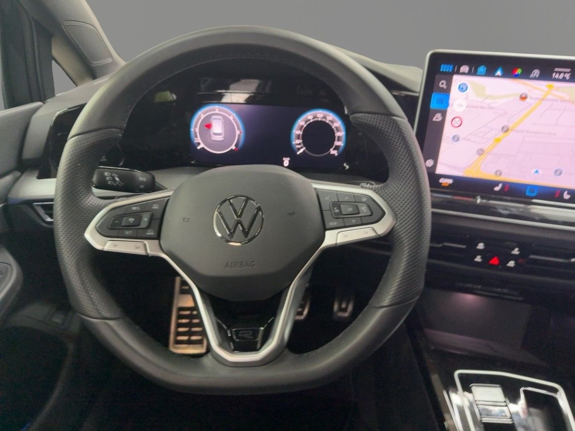 Volkswagen Golf Variant R-Line