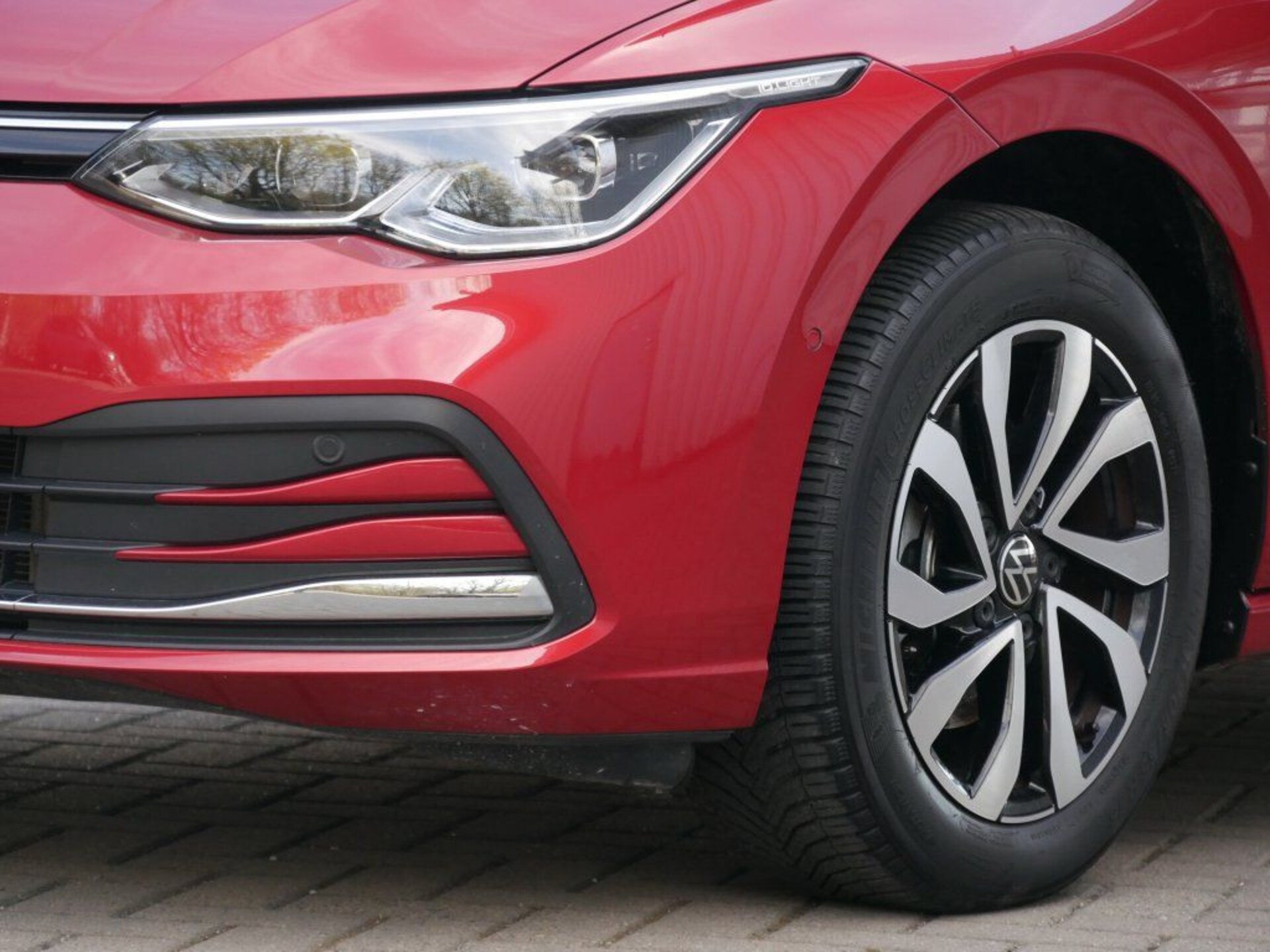 Volkswagen Golf Active