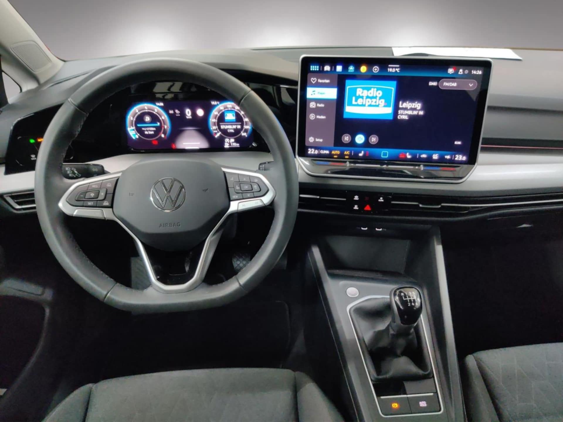 Volkswagen Golf Life