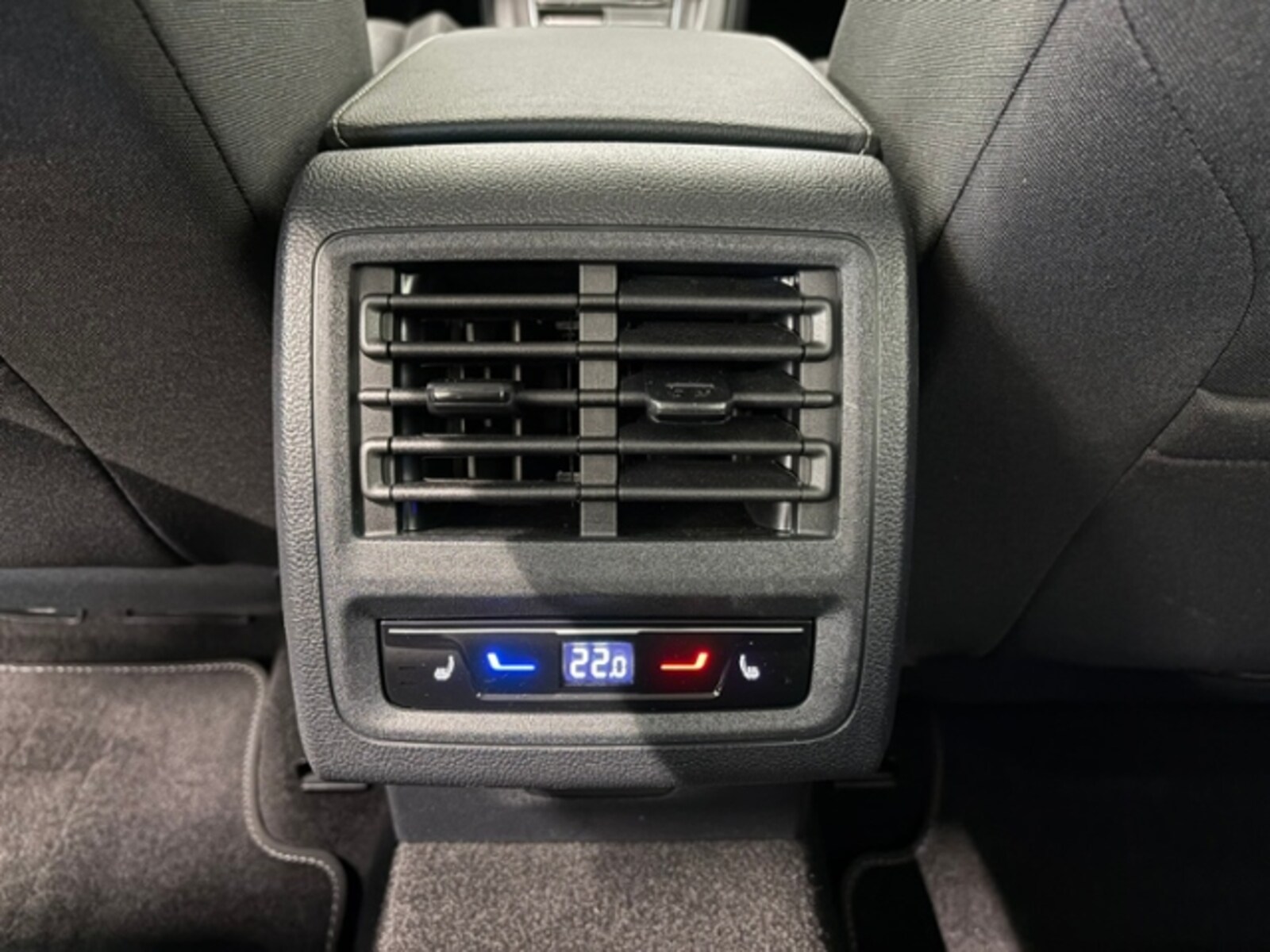 Volkswagen Golf – Bild 24