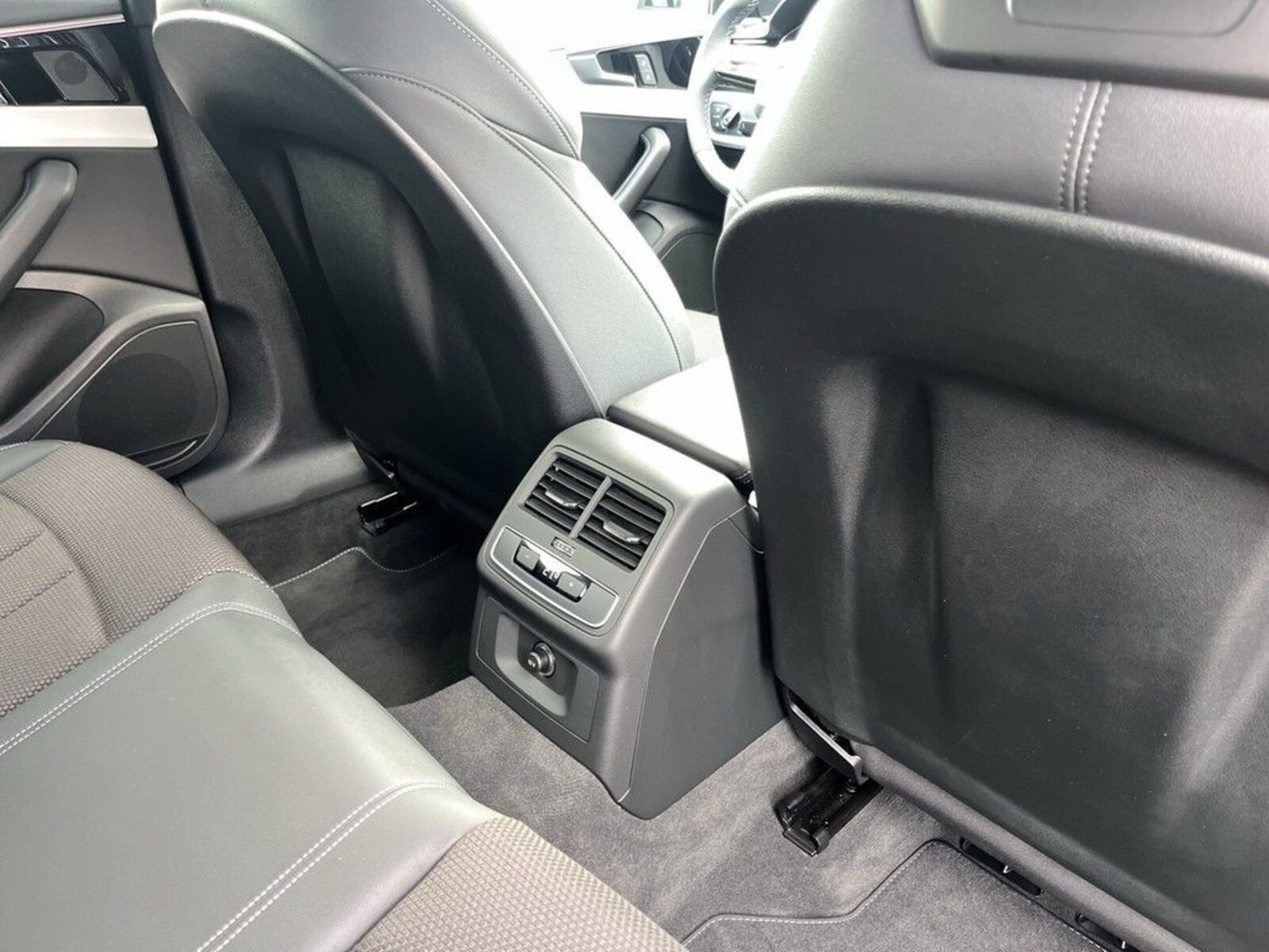 Audi A4 Avant – Bild 19