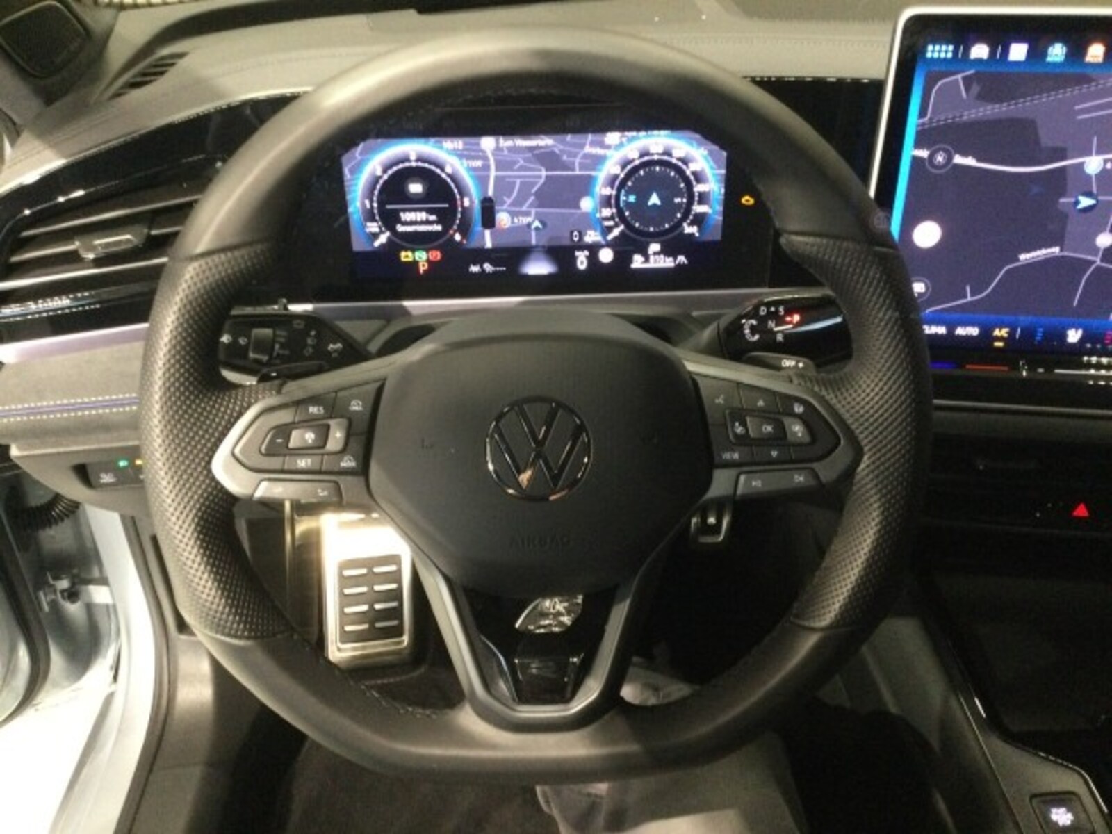 Volkswagen Passat – Bild 14