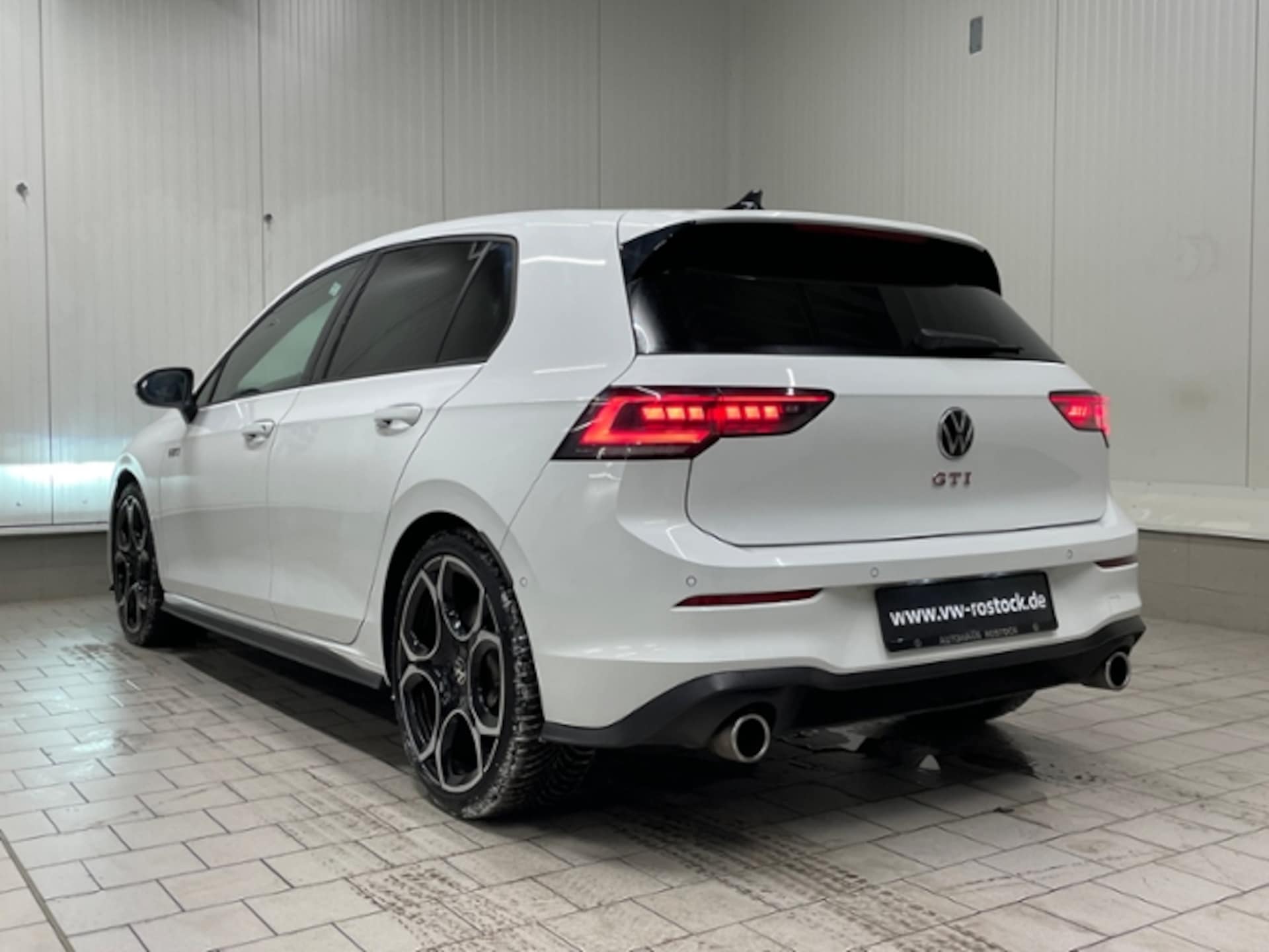 Volkswagen Golf GTI