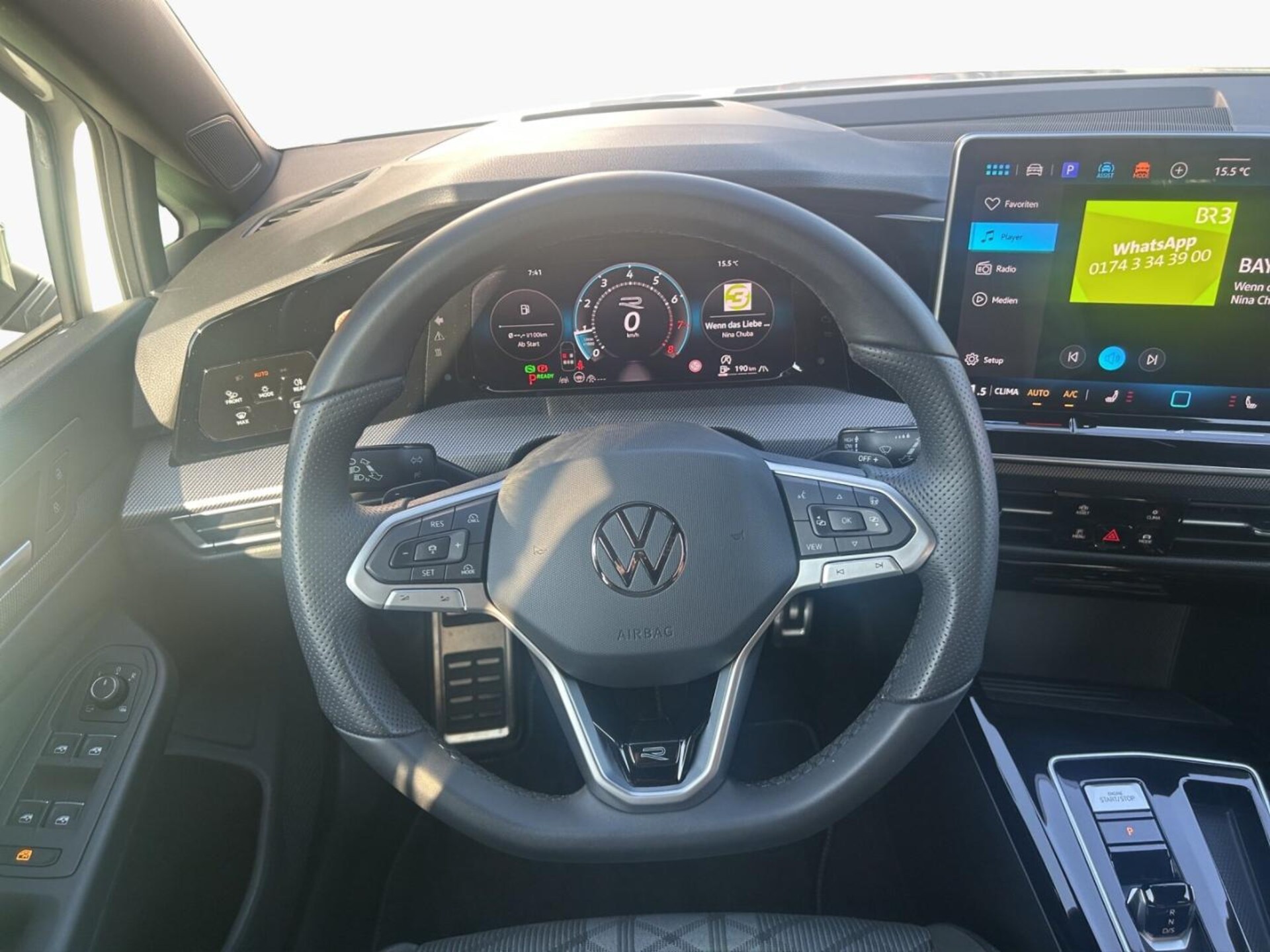 Volkswagen Golf R-Line