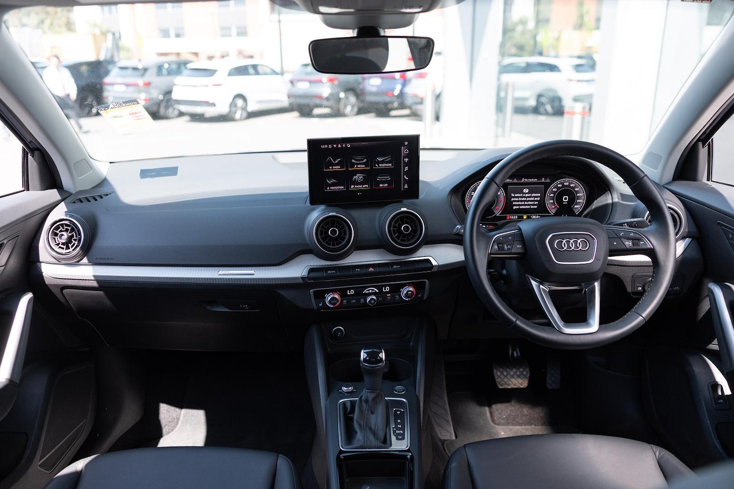 Image about Audi Q2 35 TFSI S tronic
