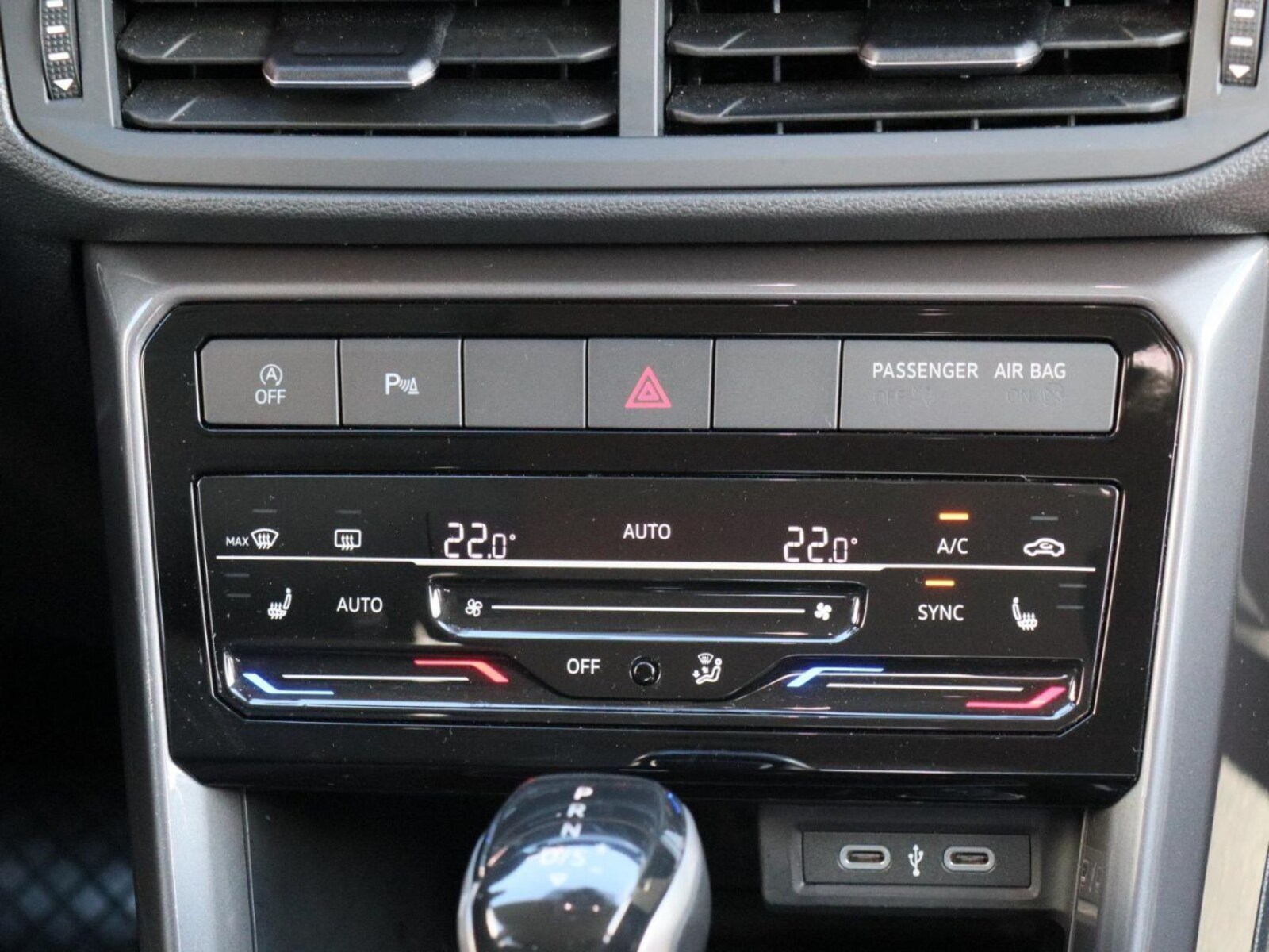 Volkswagen T-Cross – Bild 10