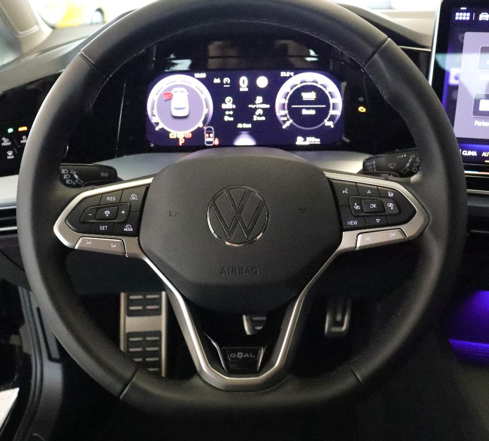 Volkswagen Golf Life