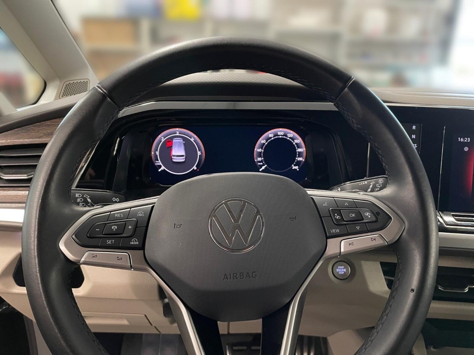 Volkswagen Multivan Langversion – Bild 10