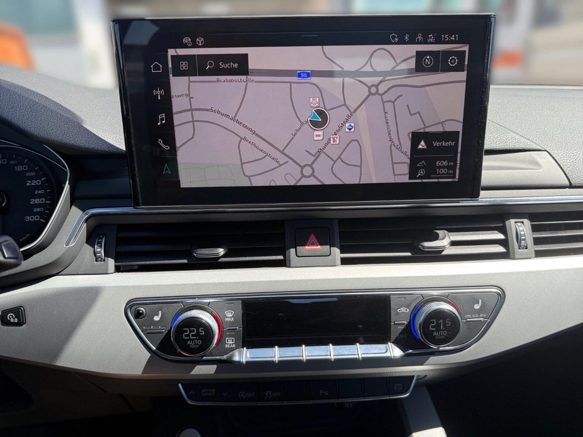 Audi A4 Avant Advanced