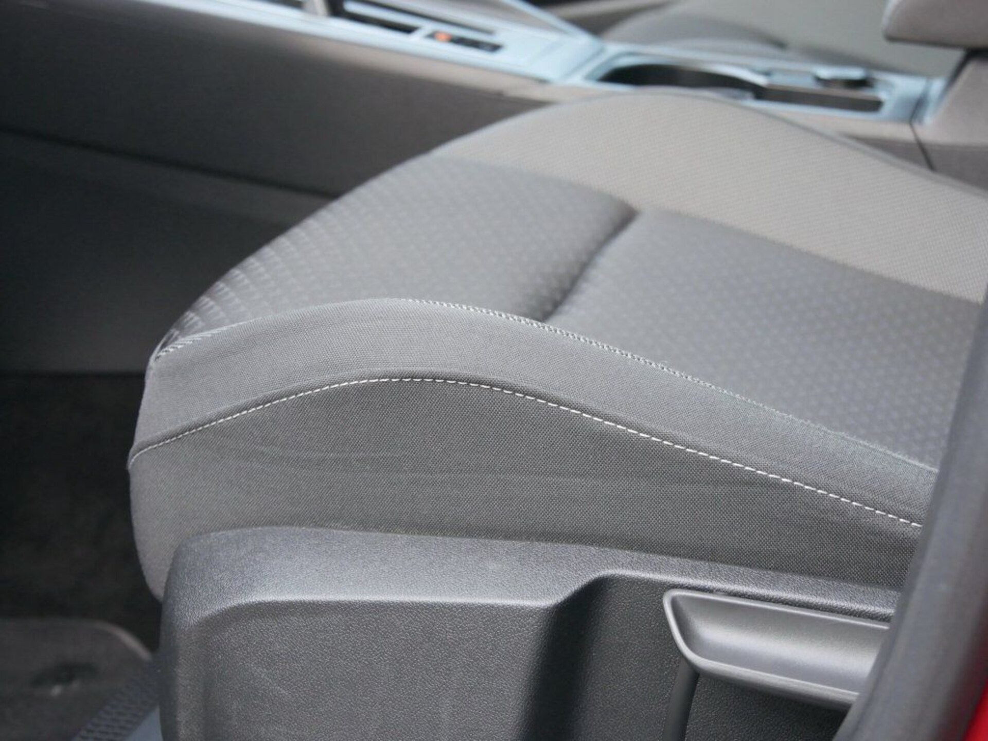 Volkswagen Golf Active