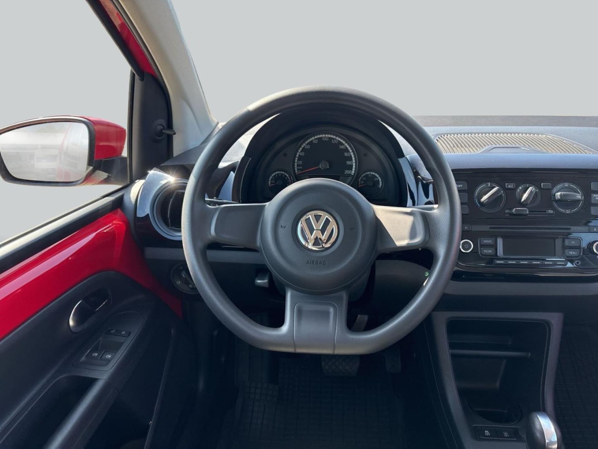 Volkswagen up! move up!