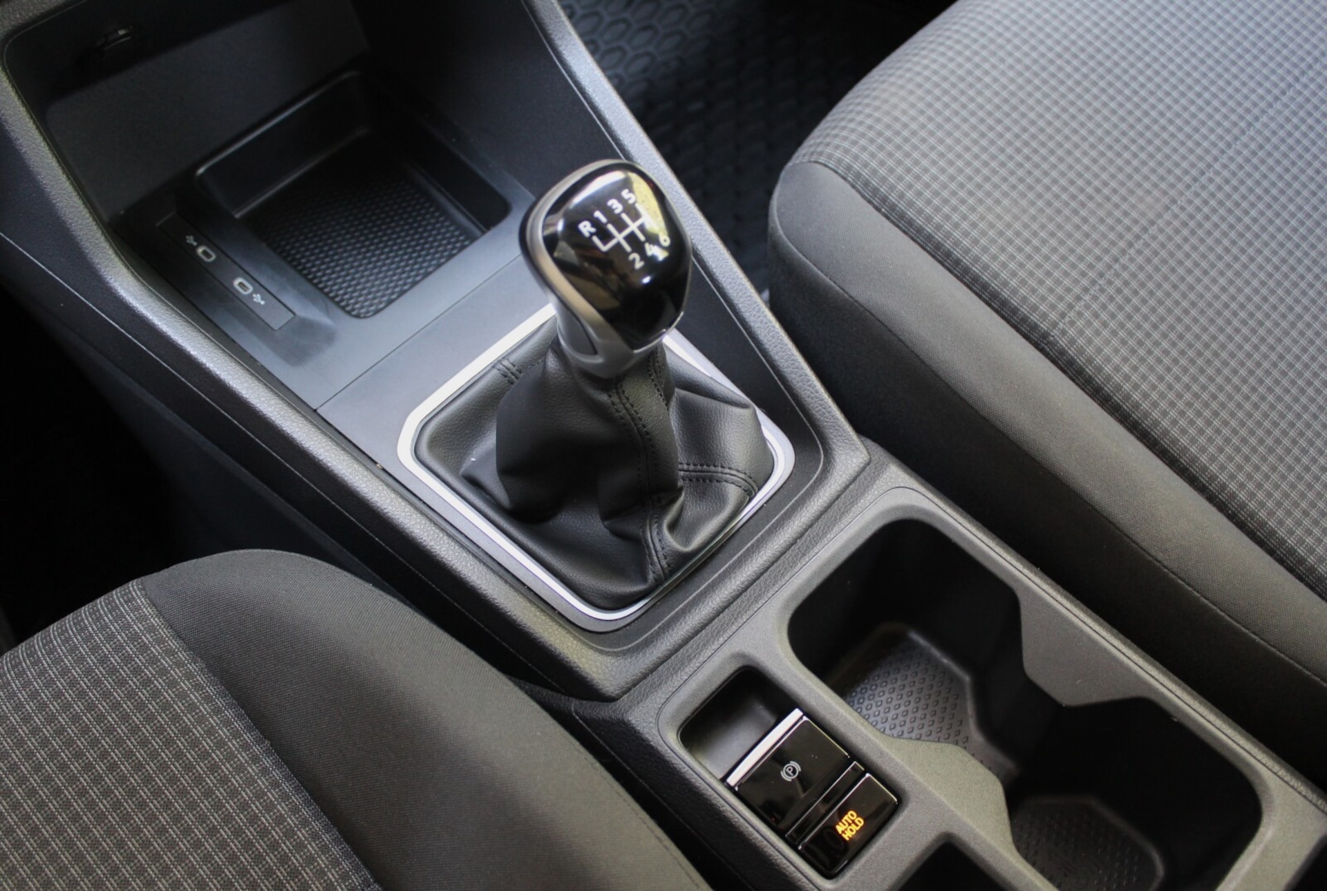 Volkswagen Caddy Model bazowy