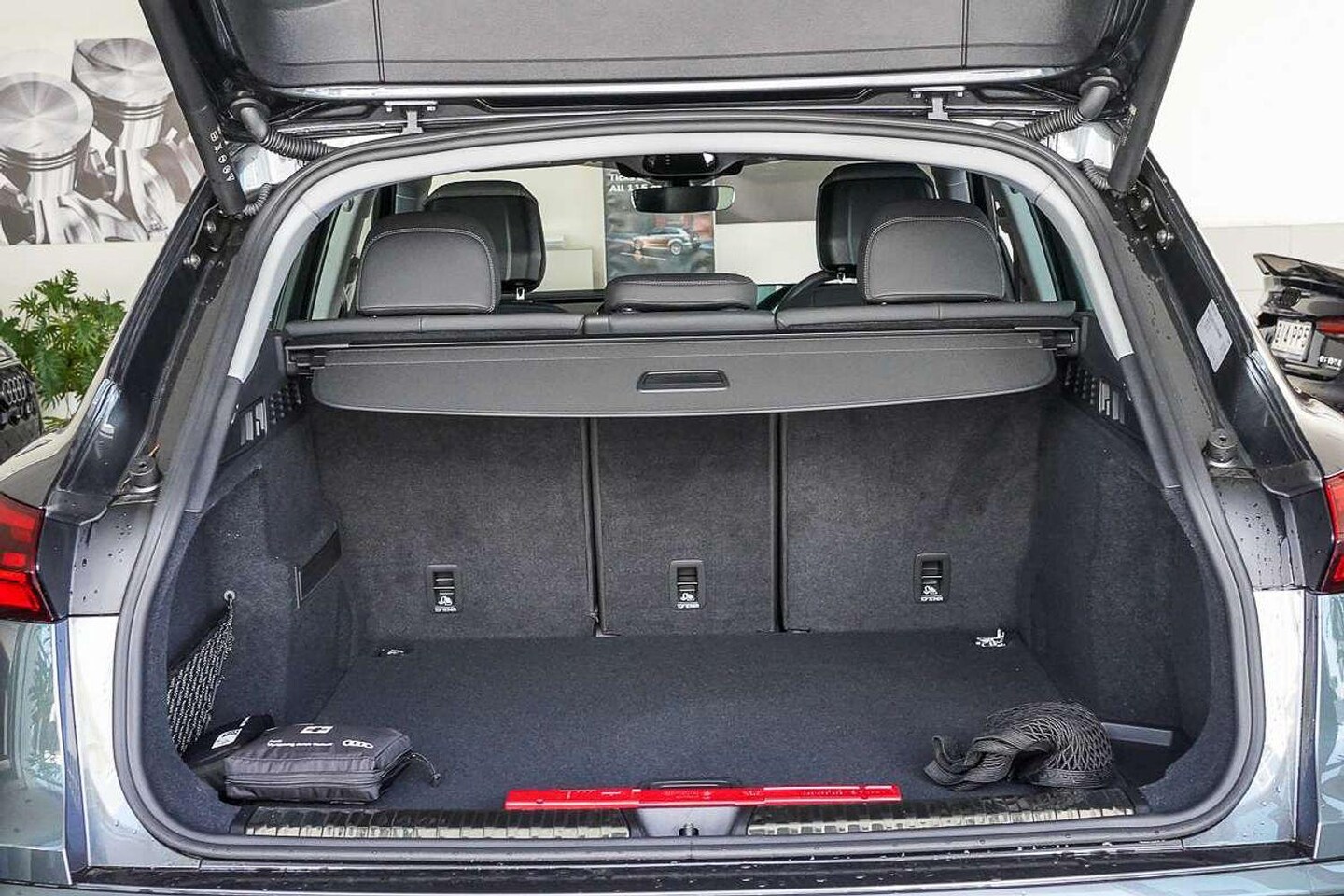 Image about Audi Q5 SUV TDI quattro 150 kW