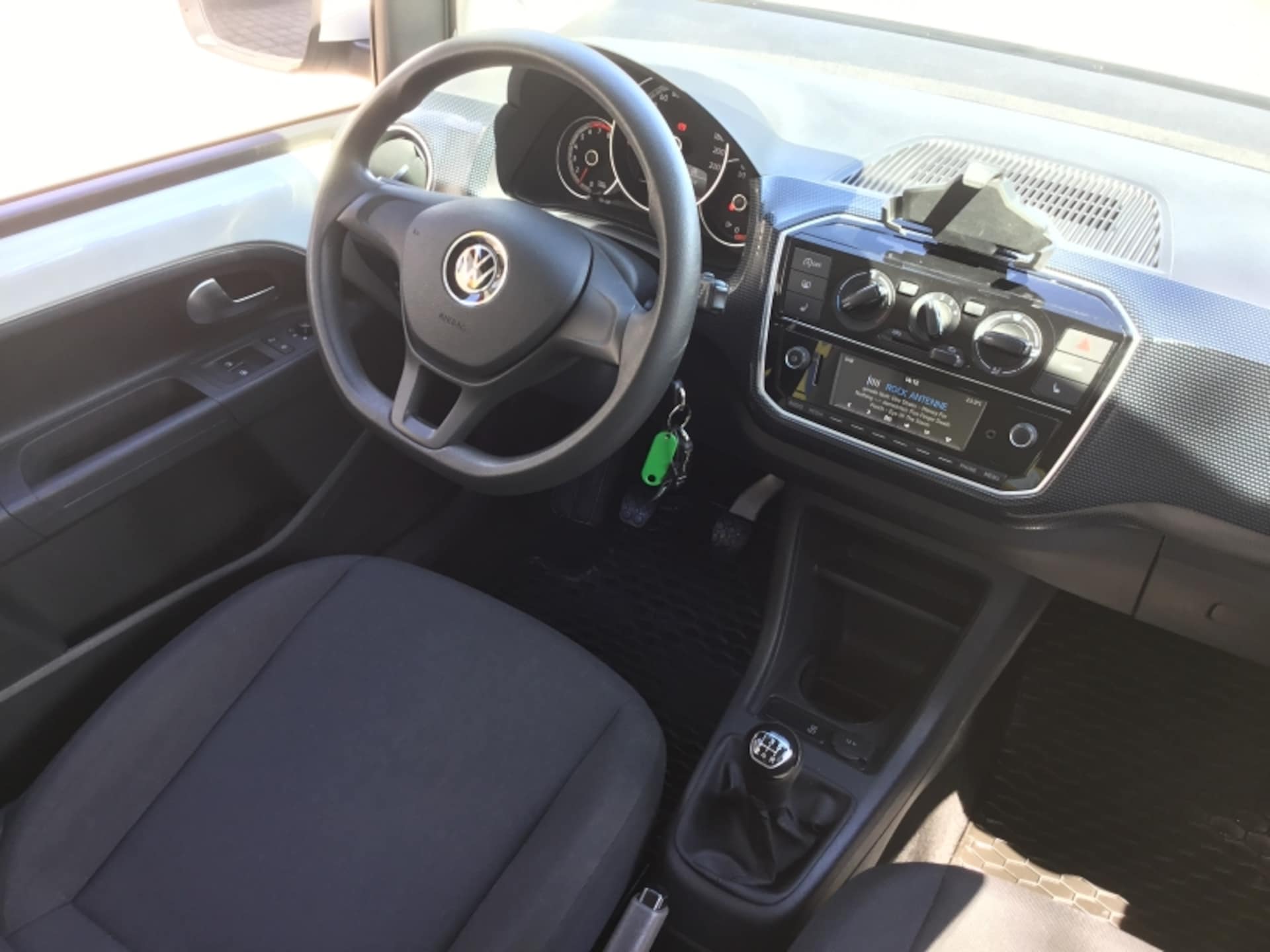 Volkswagen up! move up!