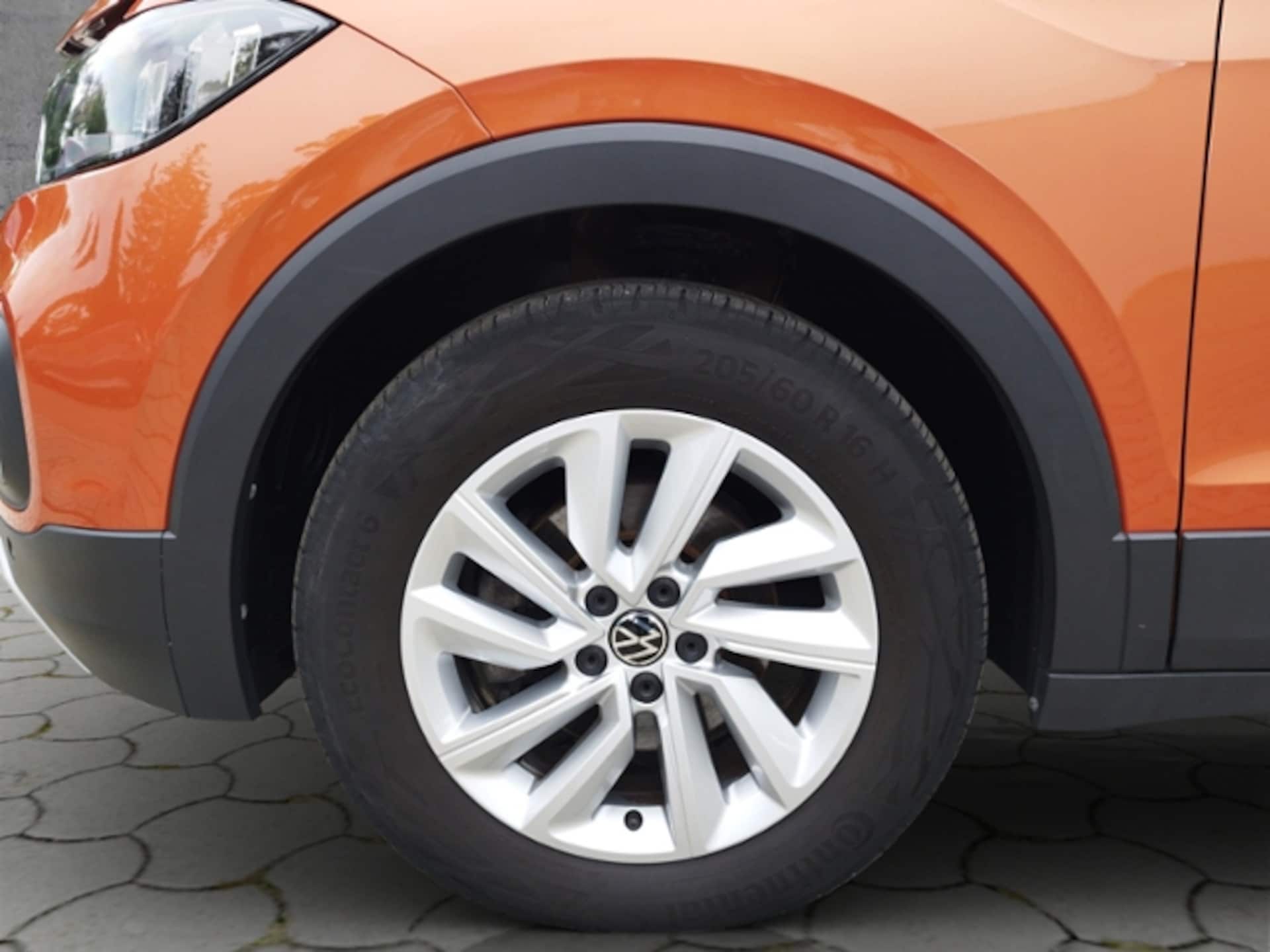 Volkswagen T-Cross Life