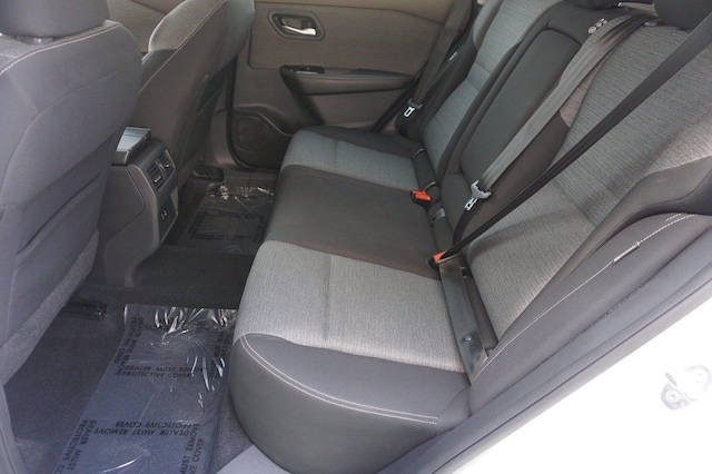 2021 Nissan Rogue SV - Photo 22