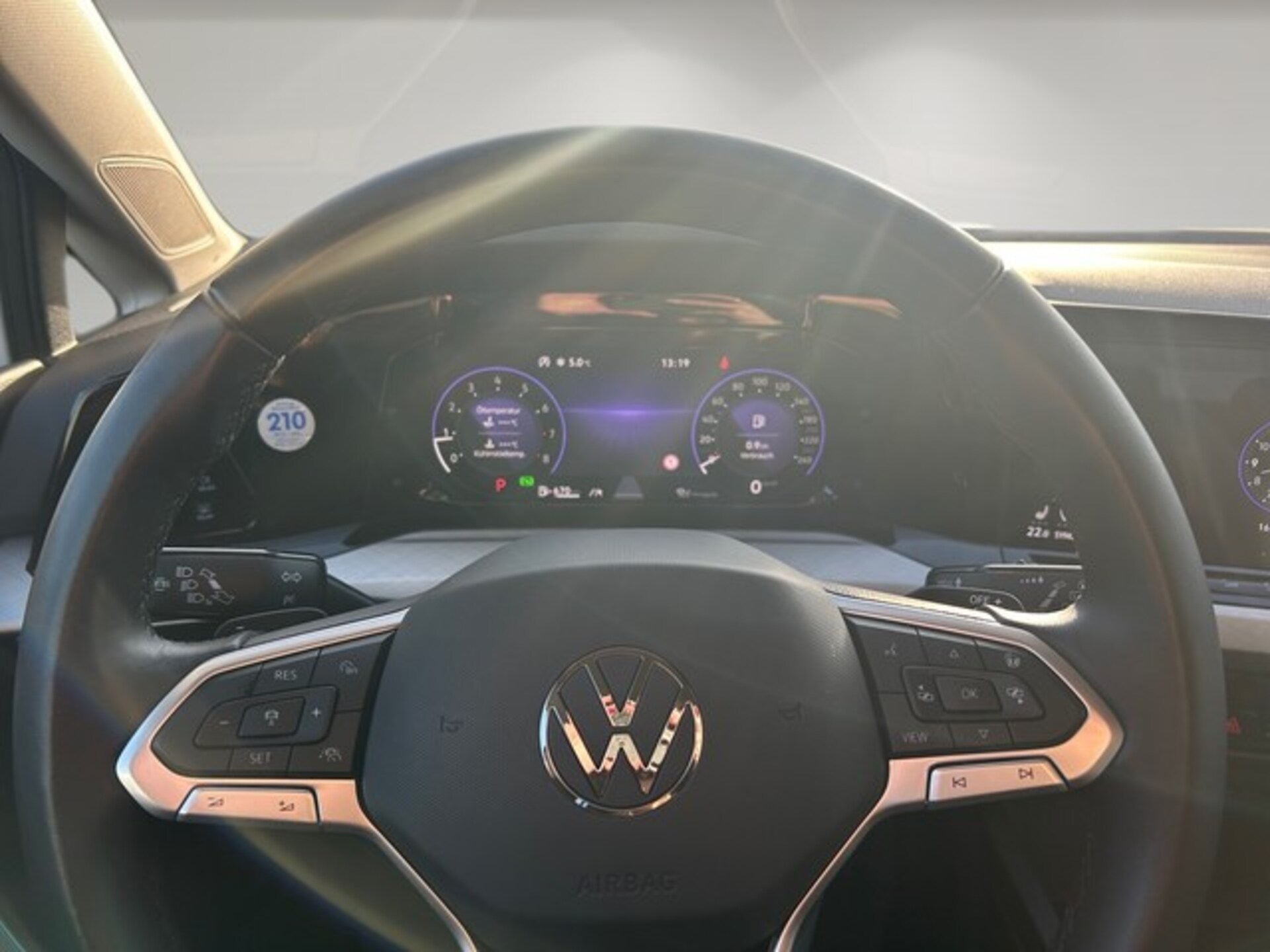 Volkswagen Golf Variant Life