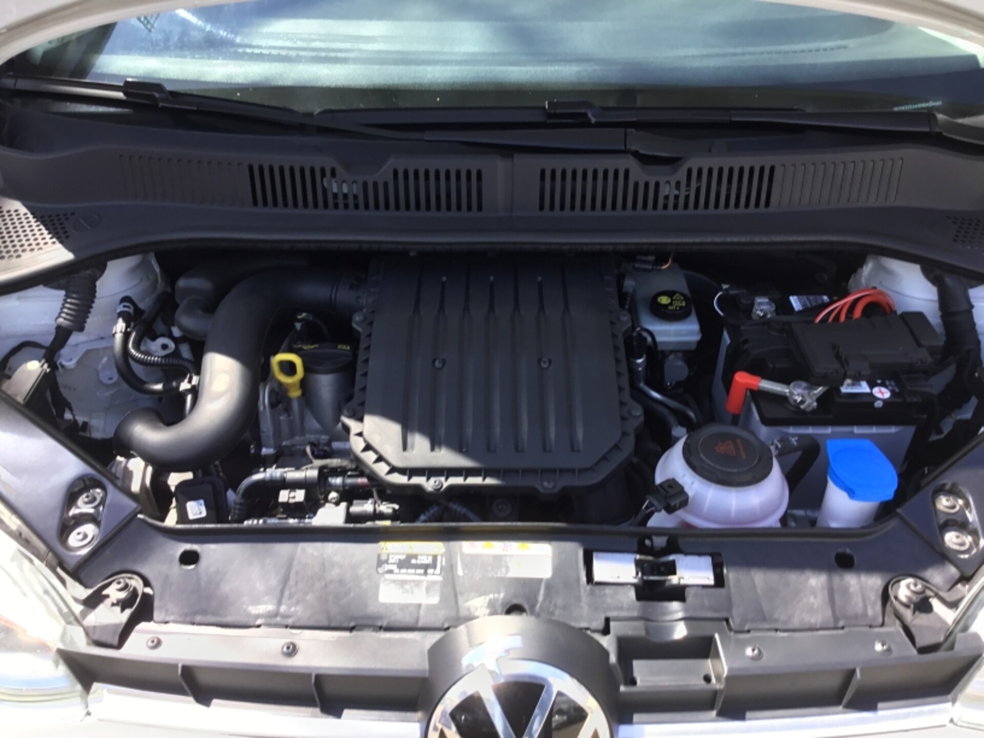 Volkswagen up! move up!