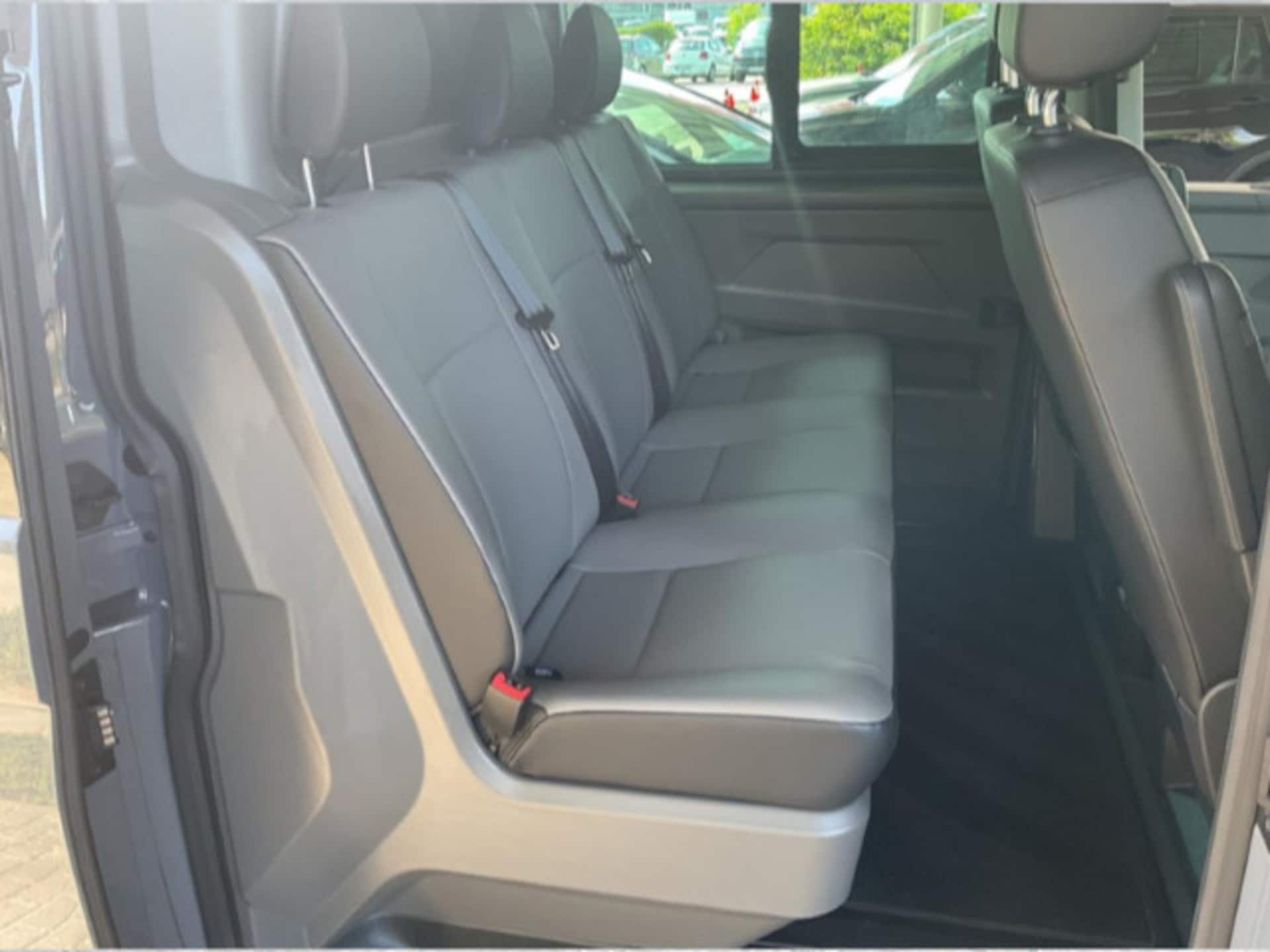 Volkswagen T6.1 Transporter Kasten kurzer Radstand
