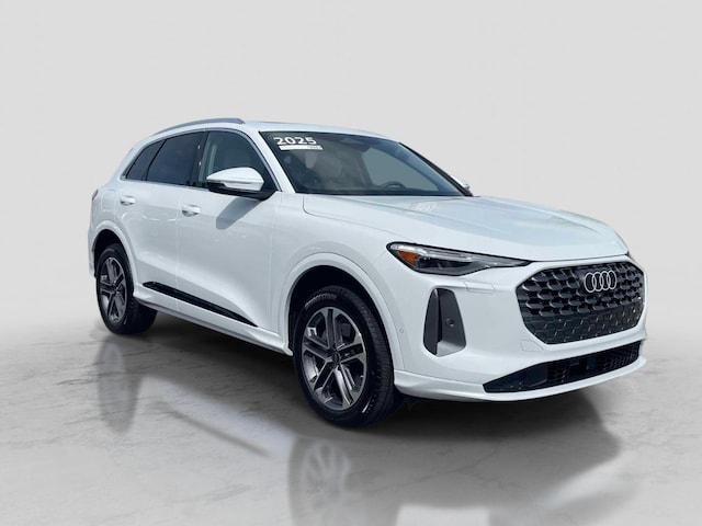 Photo of 2025 Audi Q5
