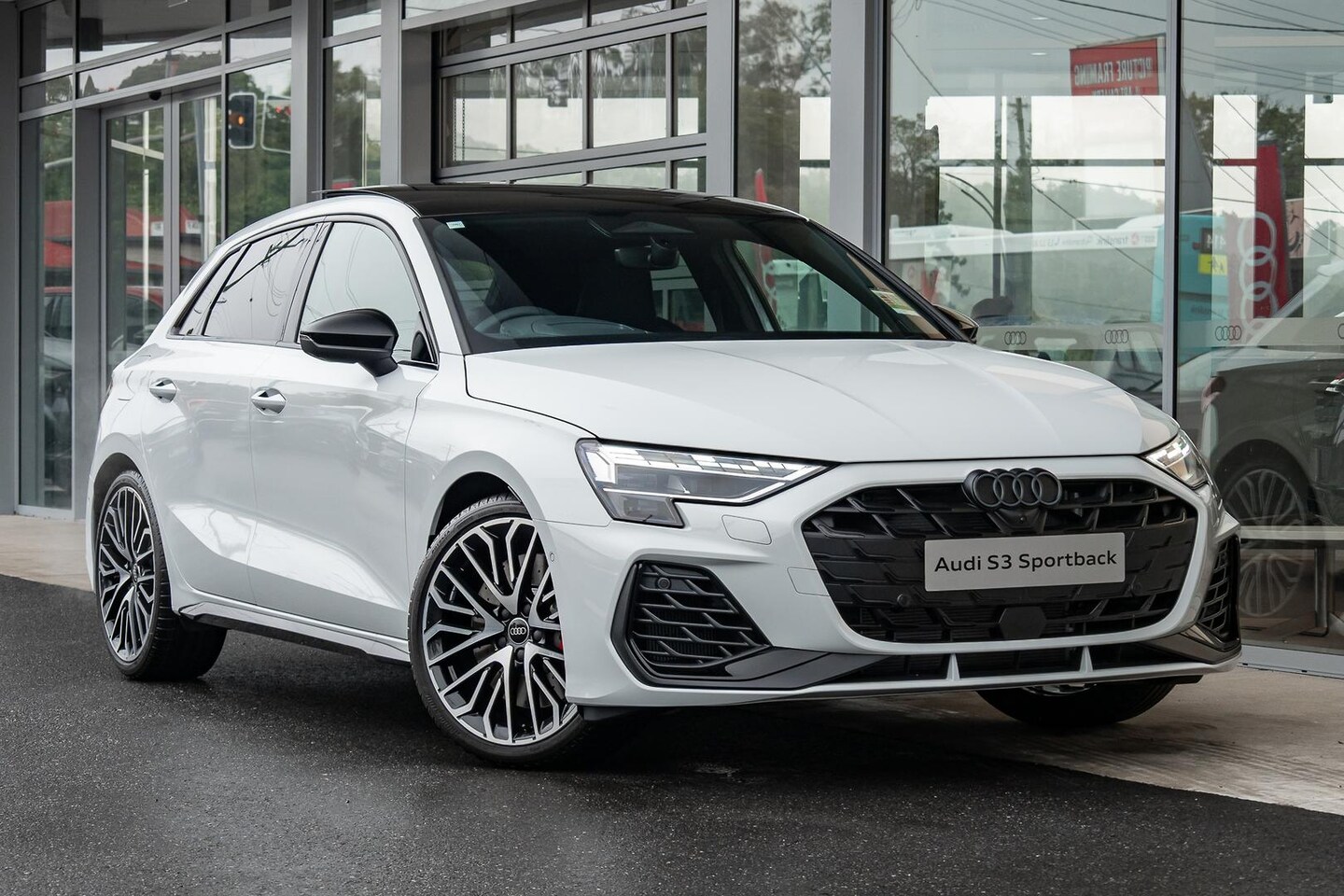 Image about Audi S3 Sportback TFSI quattro S tronic