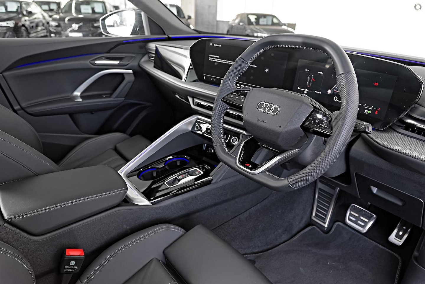 Image about Audi Q5 SUV TDI quattro 150 kW sport