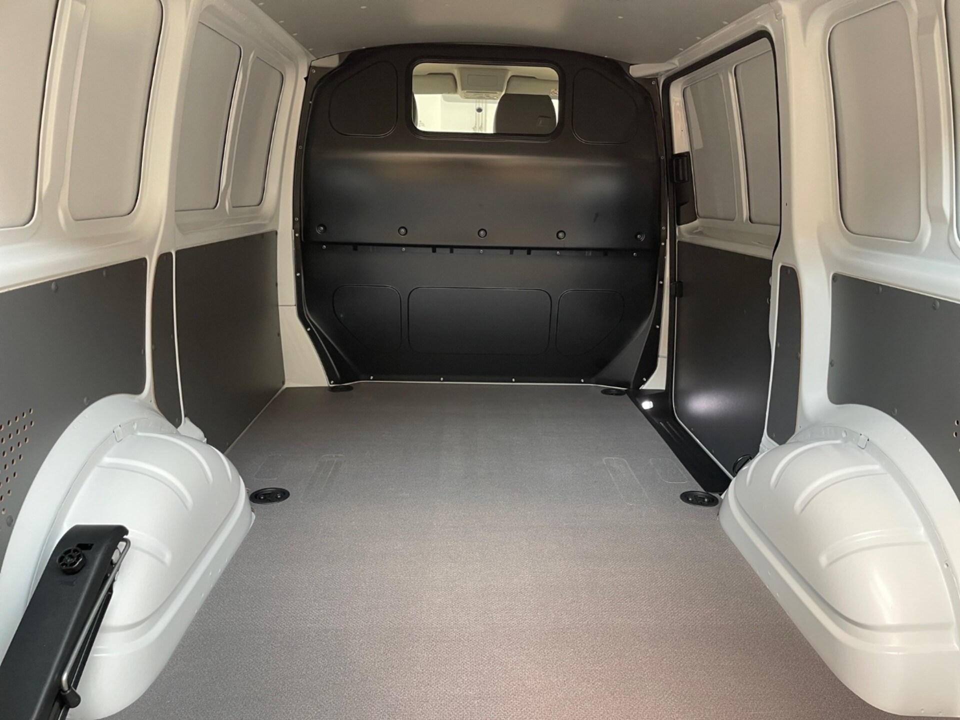 Volkswagen T6.1 Transporter Kasten kurzer Radstand