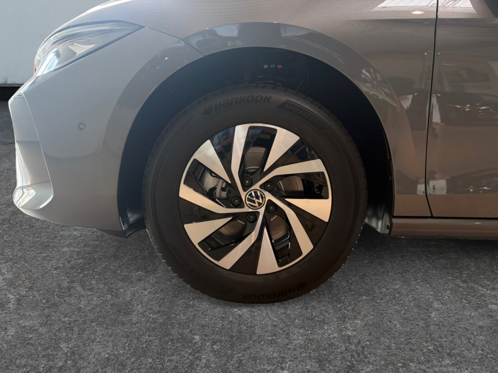 Volkswagen Passat – Bild 9