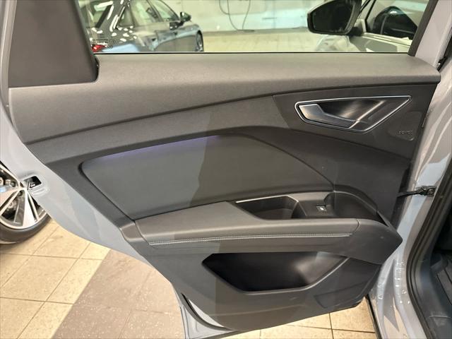 2023 AUDI Q4 - Image 11