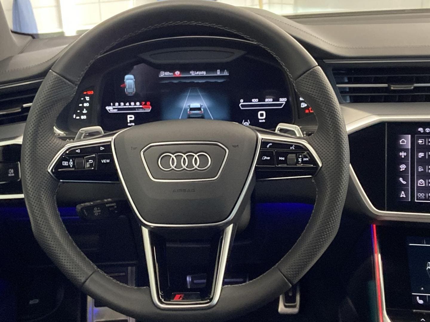 Bild über Audi RS 6 Avant TFSI quattro tiptronic - für weitere Informationen kontaktieren Sie den Audi Partner