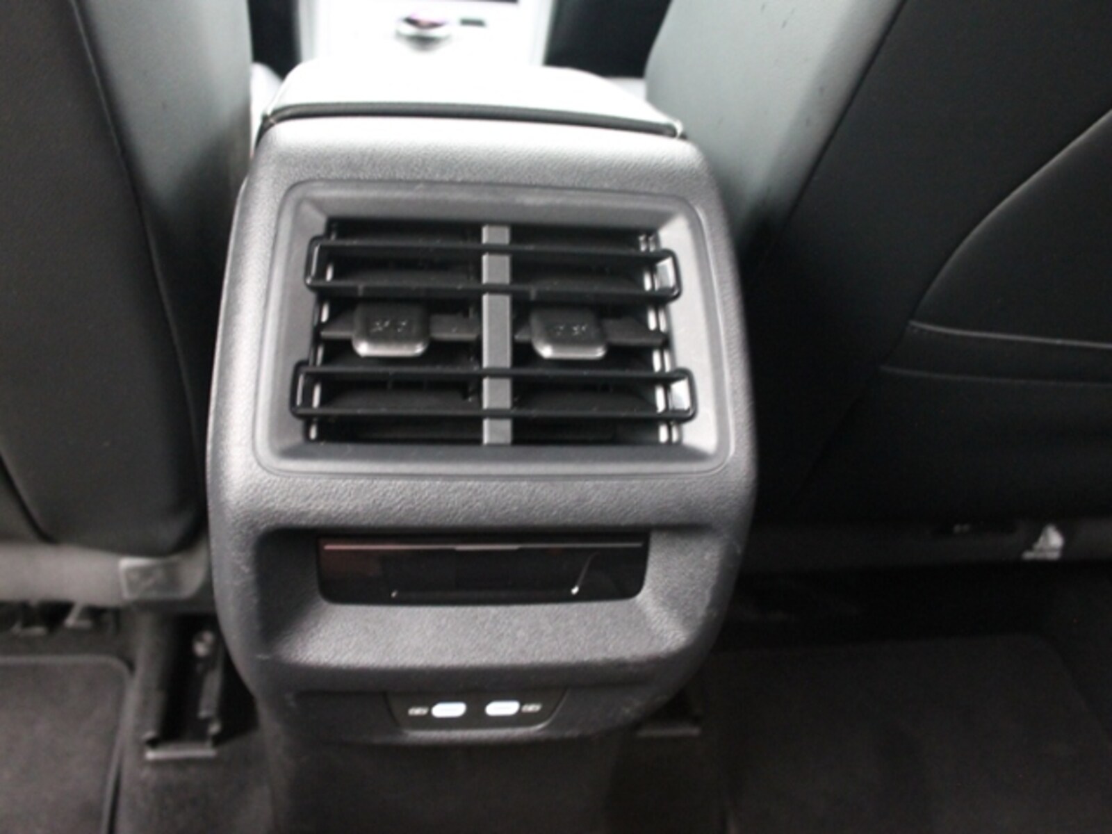 Volkswagen Tiguan – Bild 29