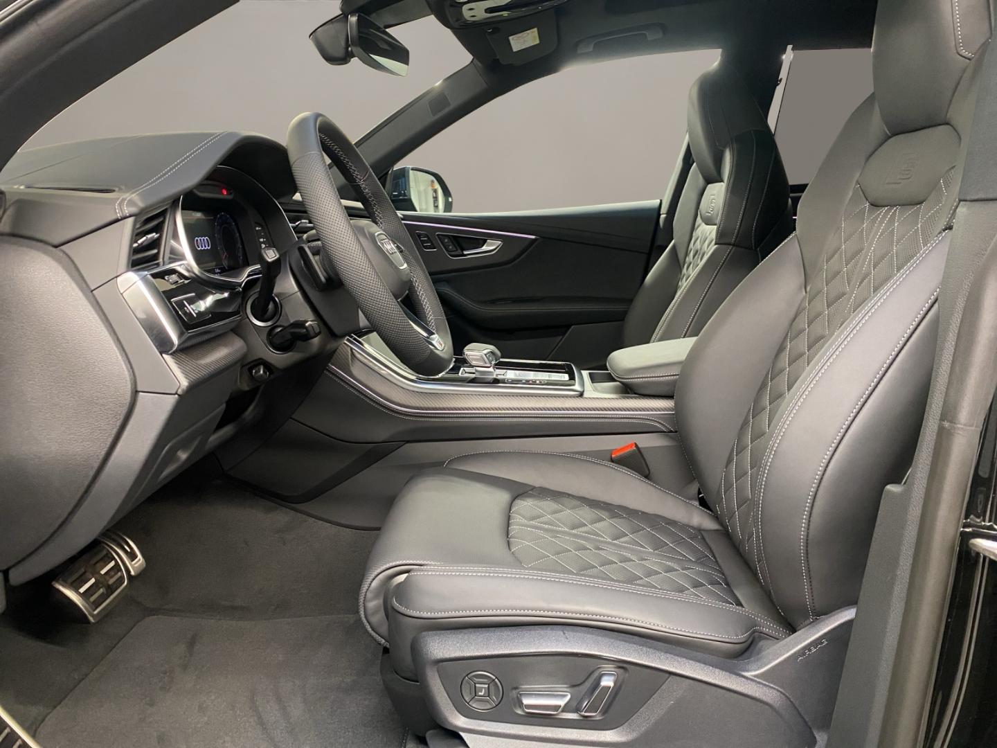 Image about Audi Q8 SUV 50 TDI quattro tiptronic